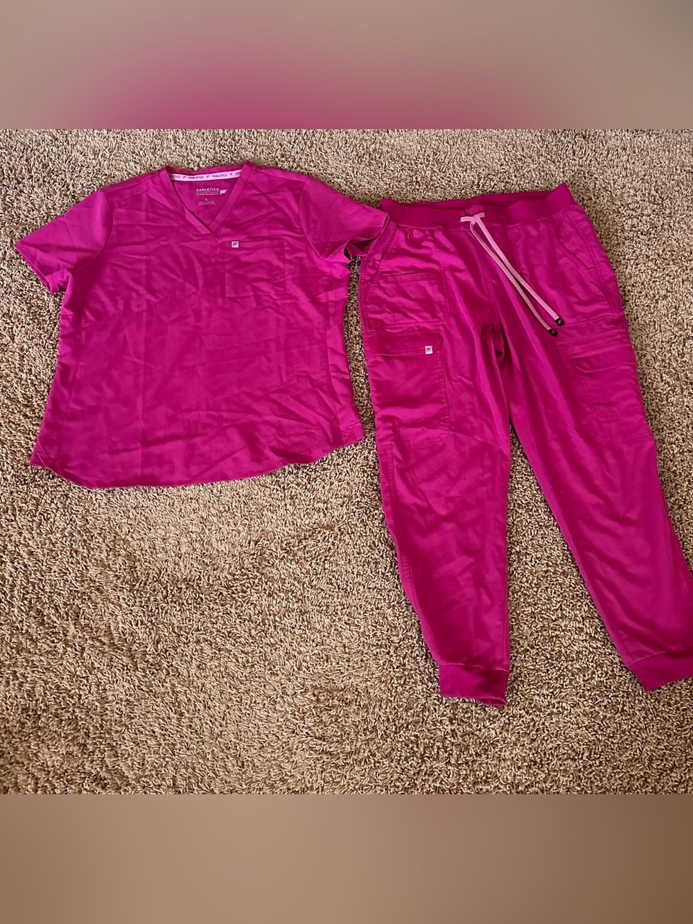 Fabletics Pink Scrub Set L/LS